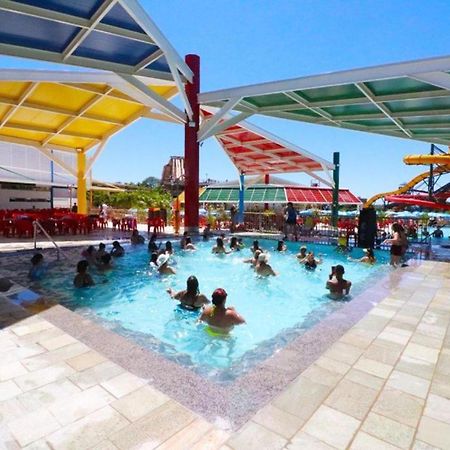 Lacqua Diroma Oficial - Diroma Acqua Park Incluido - Com Roupa De Cama E Banho Калдас-Новас Екстер'єр фото