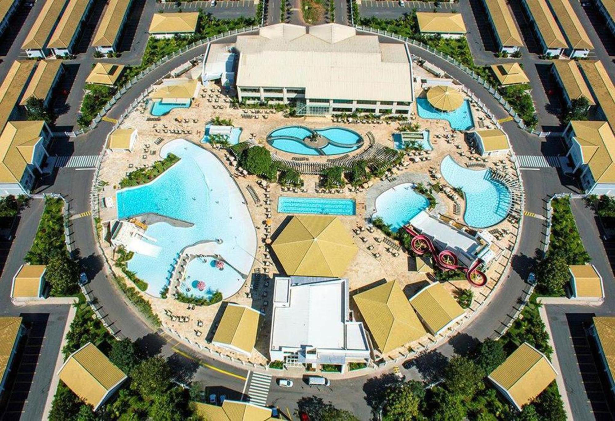 Lacqua Diroma Oficial - Diroma Acqua Park Incluido - Com Roupa De Cama E Banho Калдас-Новас Екстер'єр фото